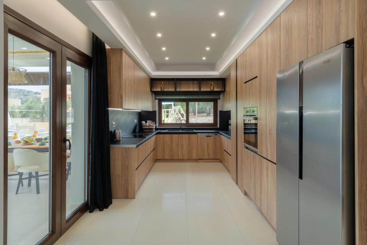 Elaida Villa, Heaven On Earth, By Thinkvilla Perama  Luaran gambar